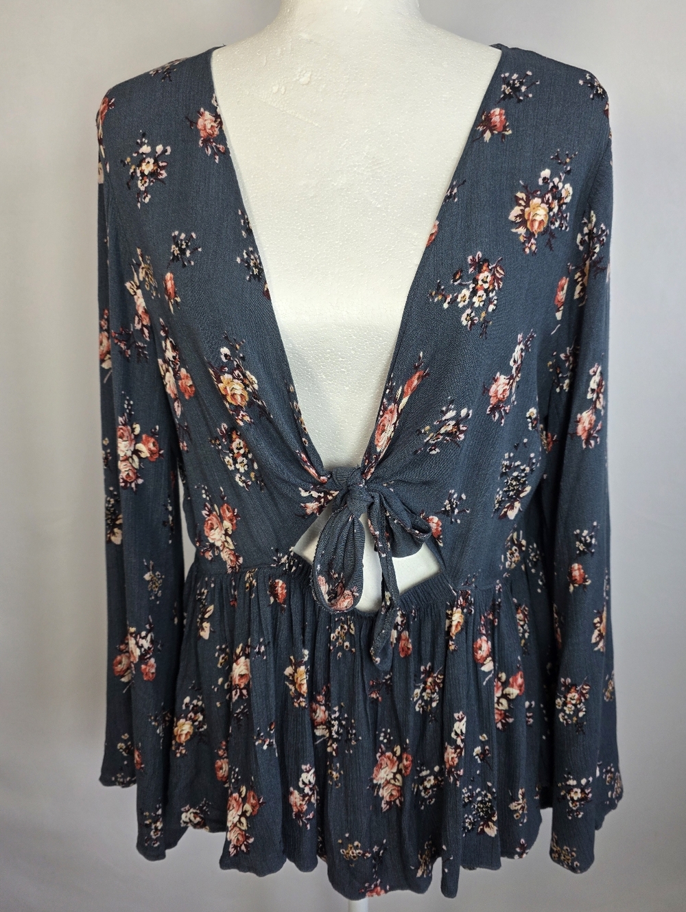 American Eagle Floral Tie Front Peplum Top Boho Long Sleeve Blue XL